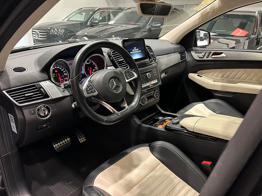 Mercedes-Benz GLE Coupe AMG 2018 car image #9