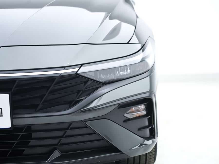 Hyundai 2023 car image #9