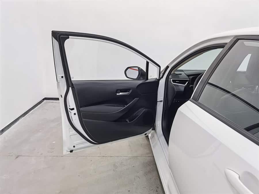 Toyota Corolla 2020 car image #9