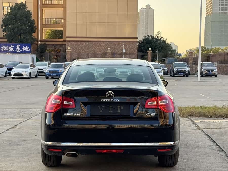 雪铁龙 雪铁龙C5 2013 汽车图片 #9