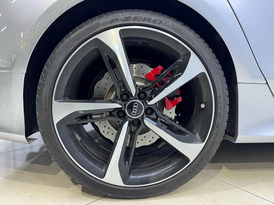 Audi RS 7 2020 car image #9