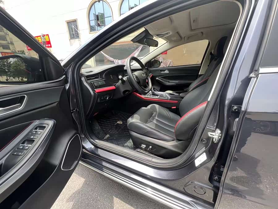 Chery Arrizo 5 Plus 2022 immagine di auto #9