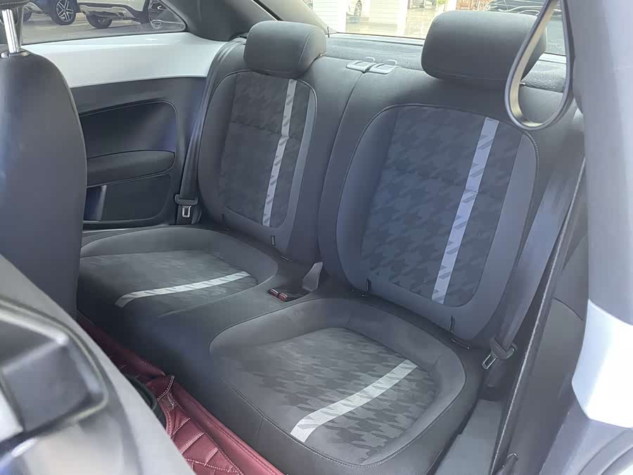 Volkswagen Beetle 2017 immagine di auto #9