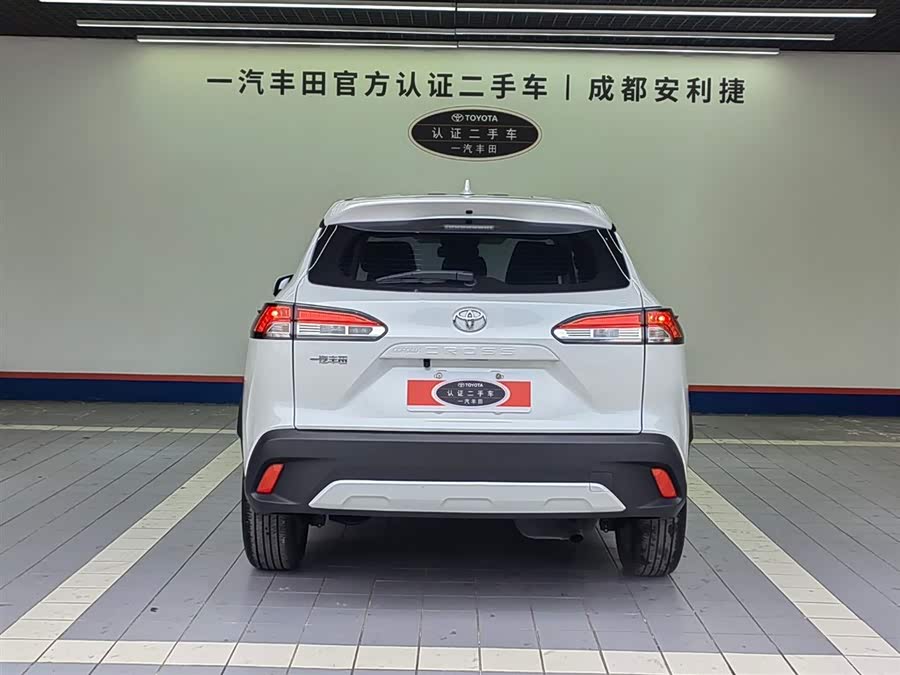Toyota Corolla Cross 2024 car image #9