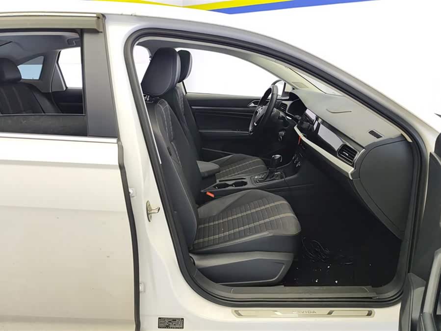 Volkswagen Lavida 2021 car image #9