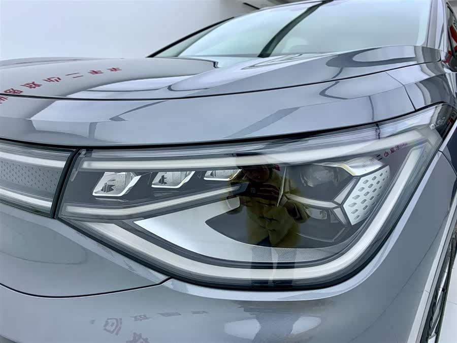 Volkswagen ID.6 X 2022 car image #9