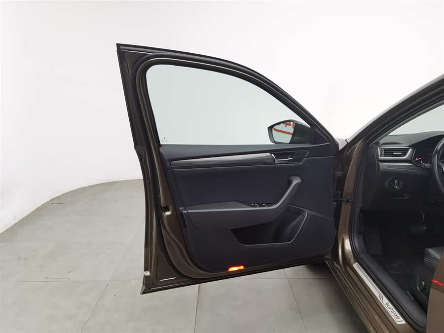 斯柯达 速派 2016 汽车图片 #9