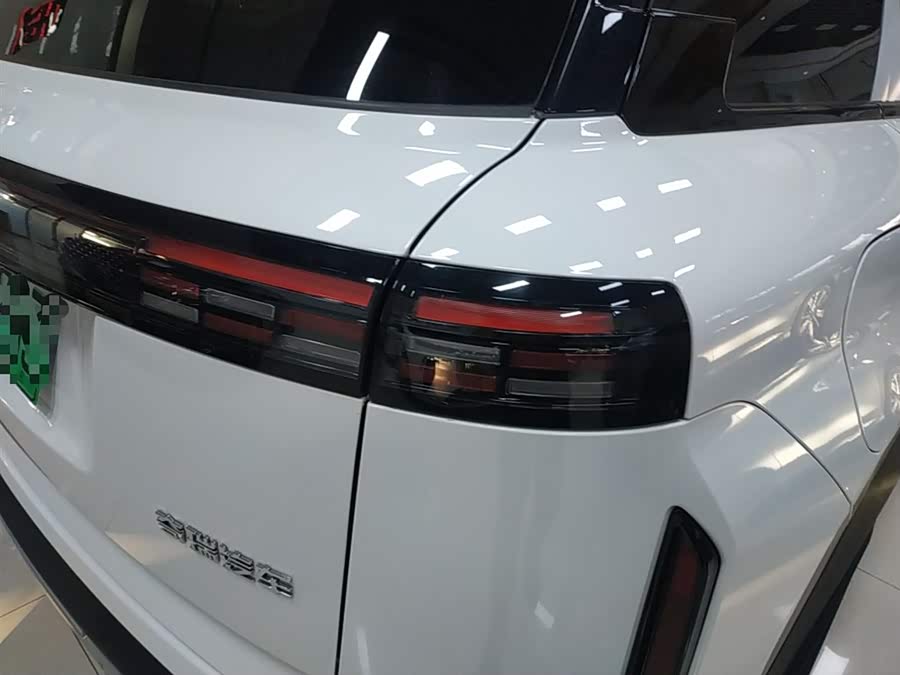 Chery Exploration 06 C-DM 2025 #9 Chery Exploration 06 C-DM 2025 car image #9