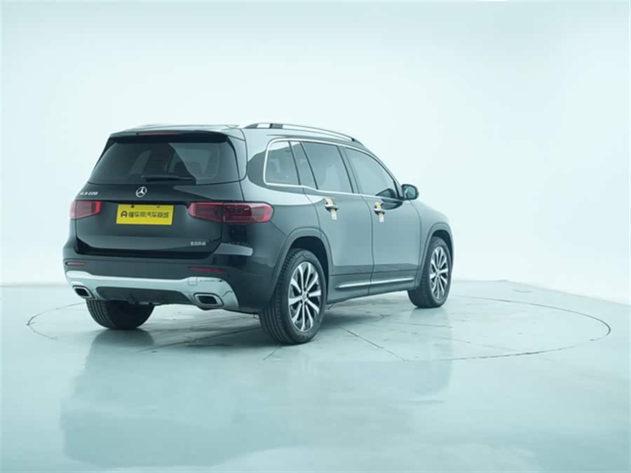 Mercedes-Benz GLB Class 2024 #9 Mercedes-Benz GLB Class 2024 car image #9