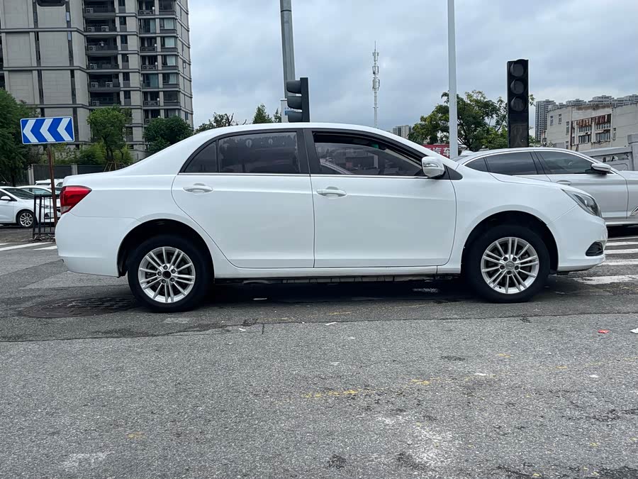 BYD e5 2019 #9 BYD e5 2019 car image #9