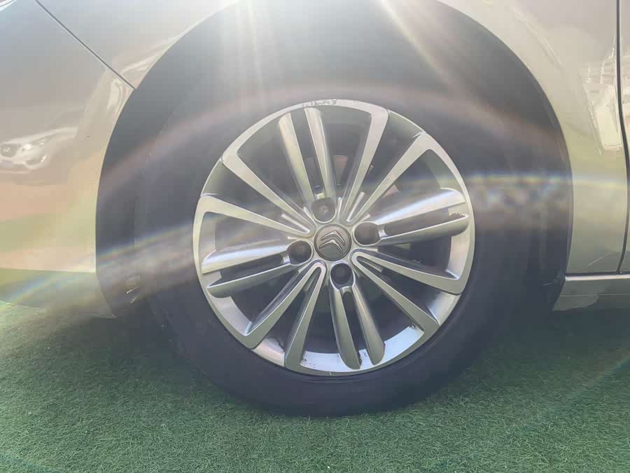 Citroen C4L 2014 #9 Citroen C4L 2014 car image #9