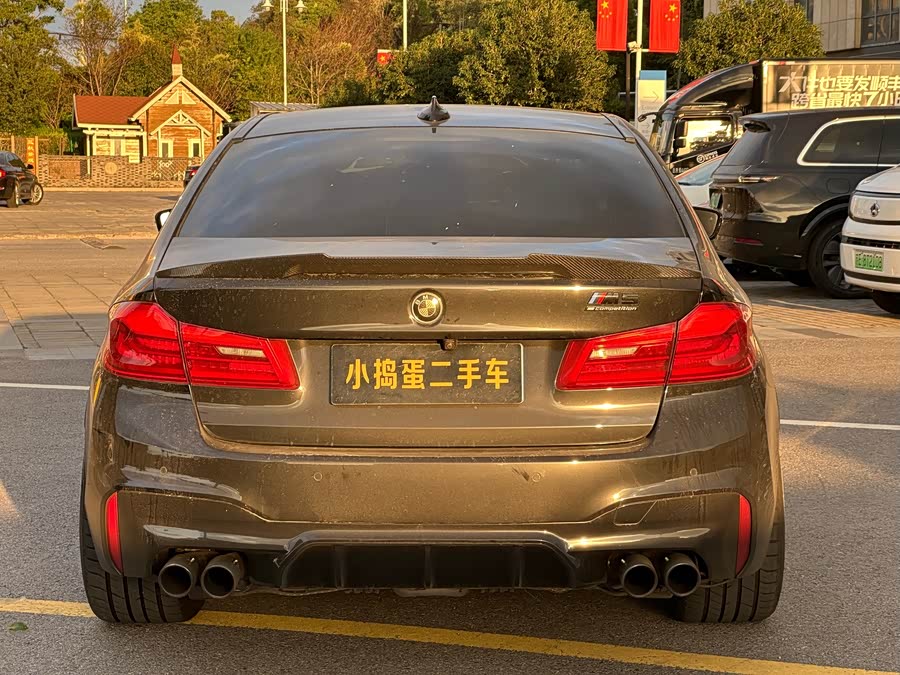 BMW M5 2019 car image #9