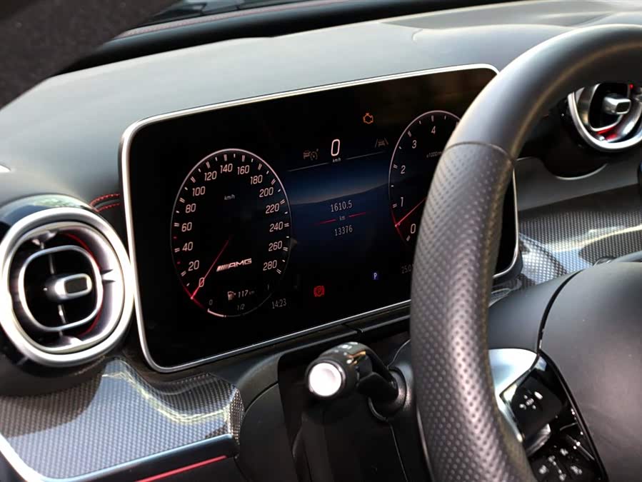 Mercedes-Benz CLE AMG 2025 immagine di auto #9