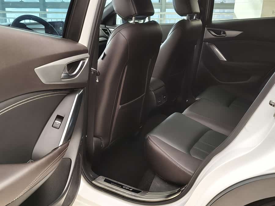 马自达 马自达CX-4 2019 汽车图片 #9