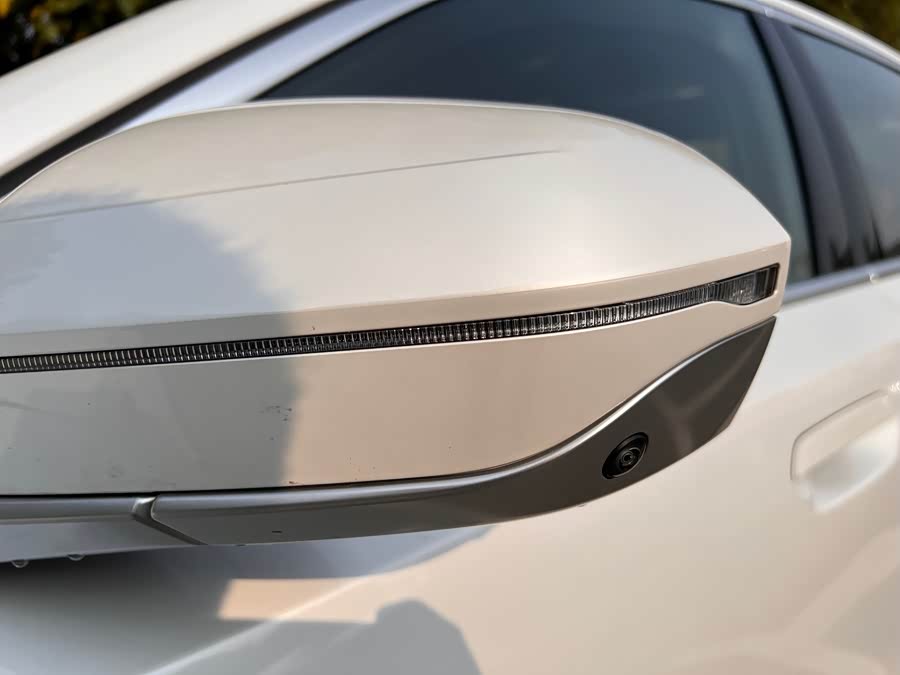 BMW i5 2025 immagine di auto #9