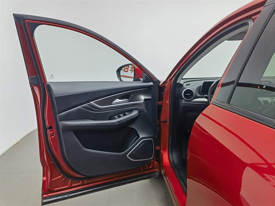 Forthing T5 EVO 2020 car image #9