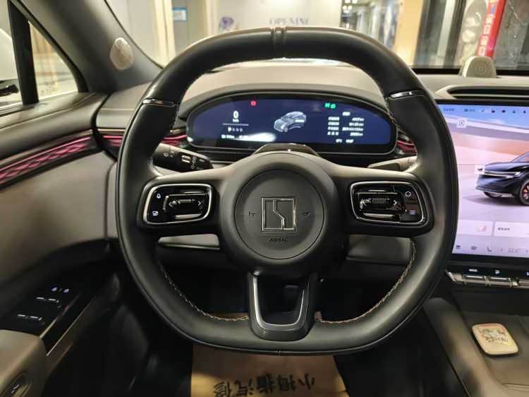 Zeekr 7X 2024 car image #9