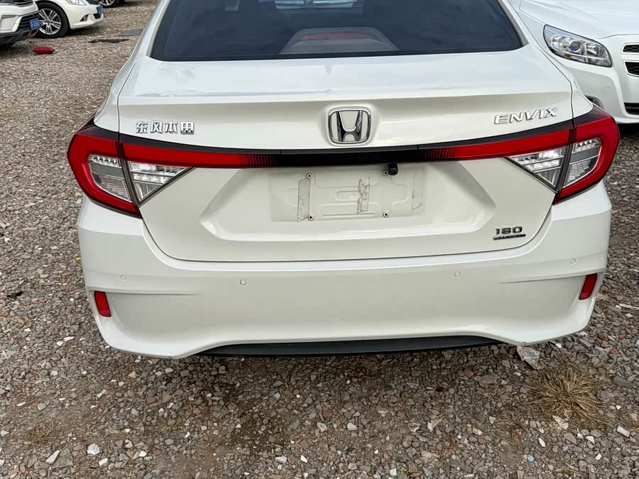 Honda Envix 2020 car image #9