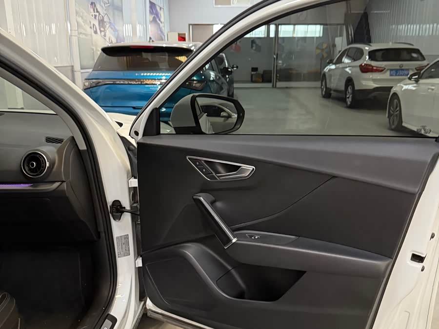 奥迪 奥迪Q2L e-tron 2021 汽车图片 #9