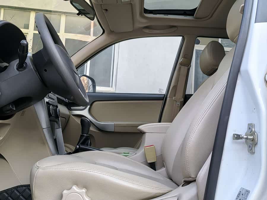 Chery Tiggo 3 2014 car image #9