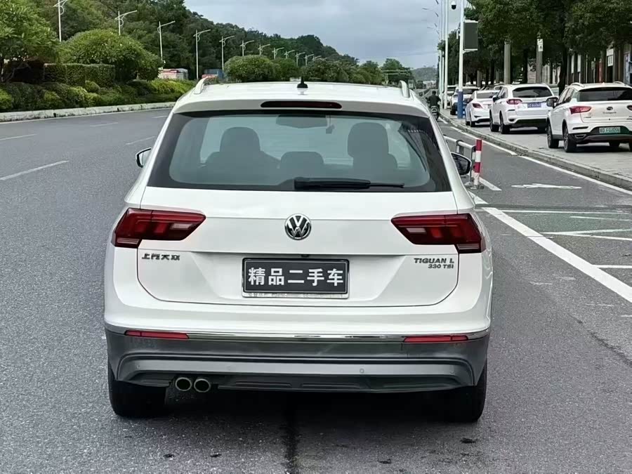 Volkswagen Tiguan L 2018 #9 Volkswagen Tiguan L 2018 car image #9