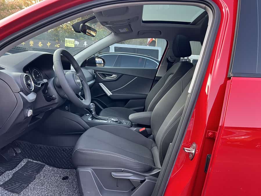 Audi Q2L 2021 #9 Audi Q2L 2021 immagine di auto #9