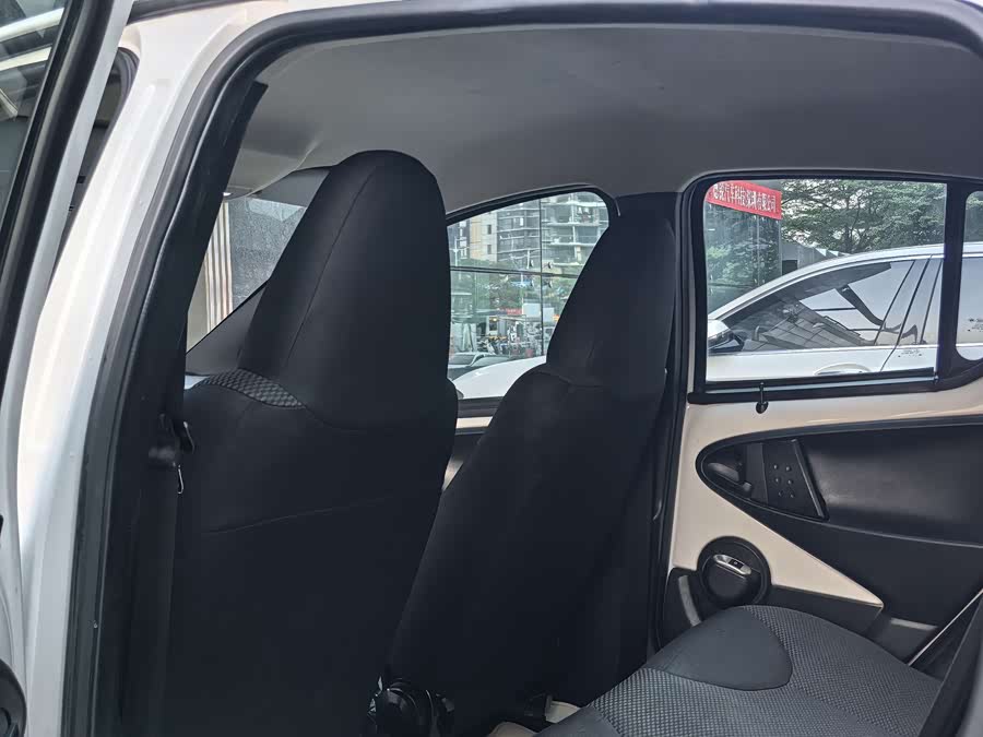 BYD e1 2019 #9 BYD e1 2019 car image #9