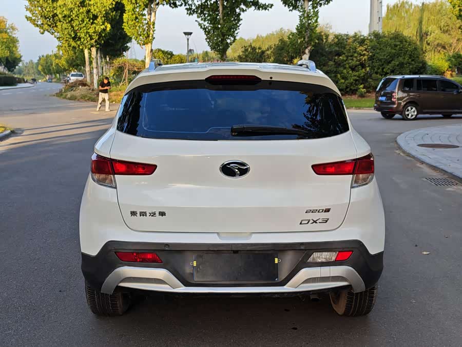 Soueast DX3 2018 #9 Soueast DX3 2018 imagen de coche #9