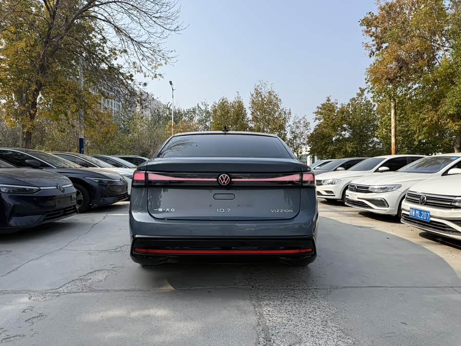 Volkswagen ID.7 Vizzion 2024 car image #9