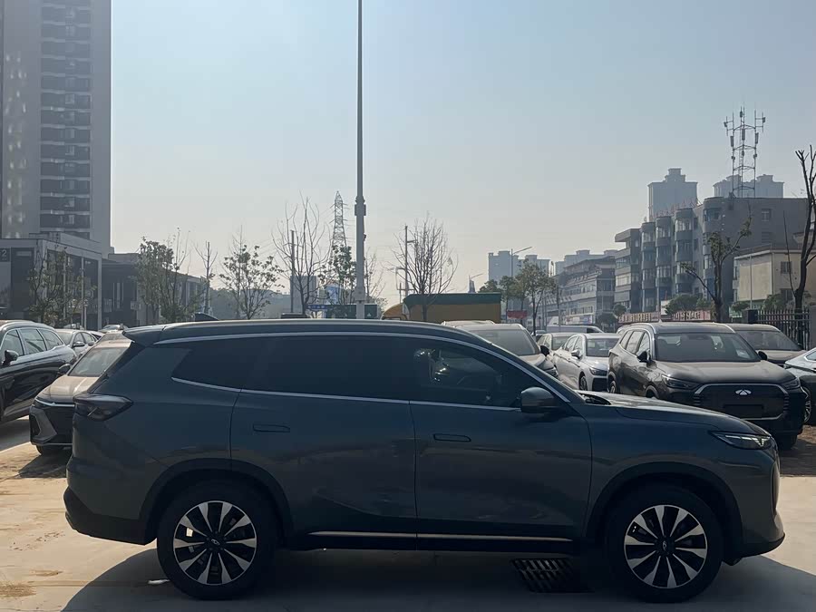 Chery Tiggo 8 Plus 2024 car image #9