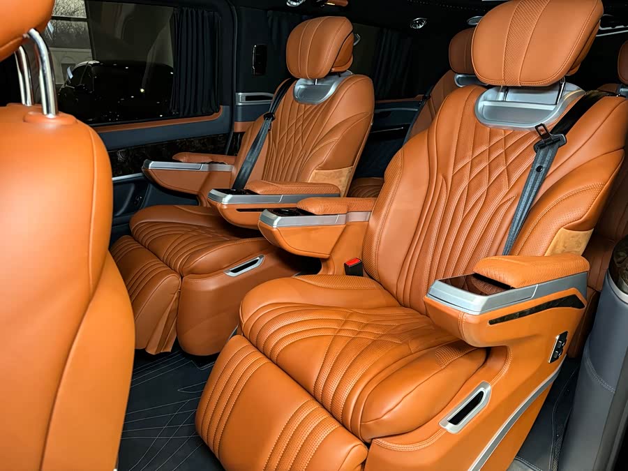 Mercedes-Benz V Class 2025 car image #9