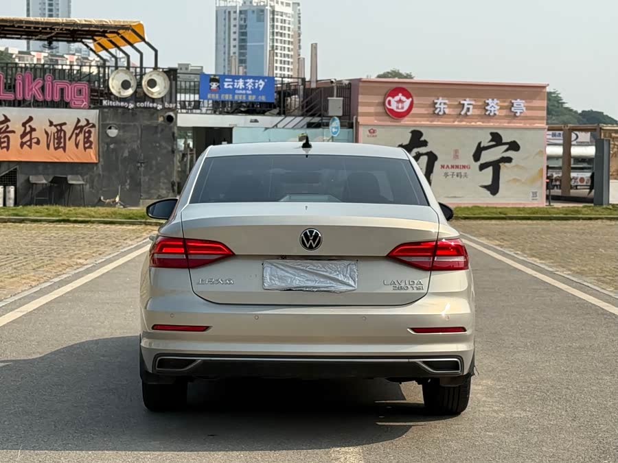 Volkswagen Lavida 2020 car image #9