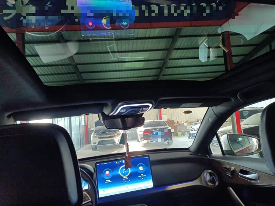 Denza X 2020 car image #9