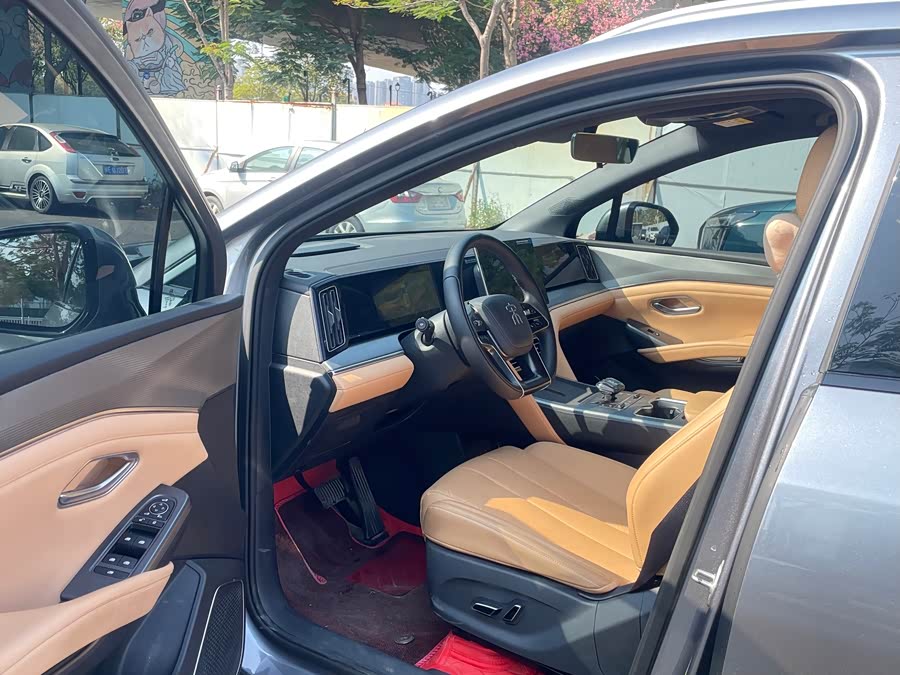 BYD SongL DM-i 2024 car image #9