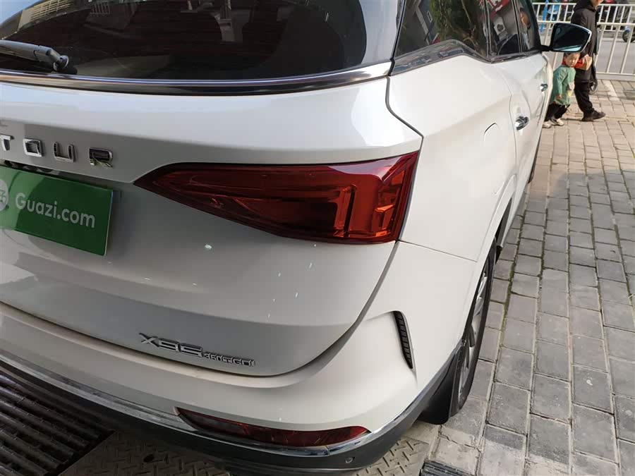 Jetour X95 2022 car image #9