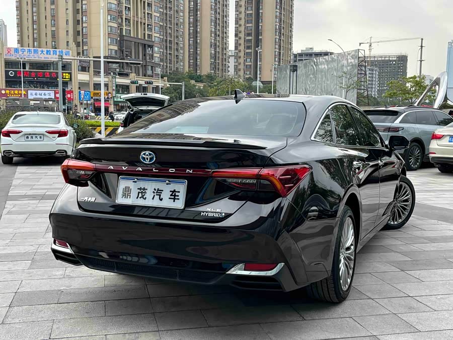Toyota Avalon 2020 car image #9