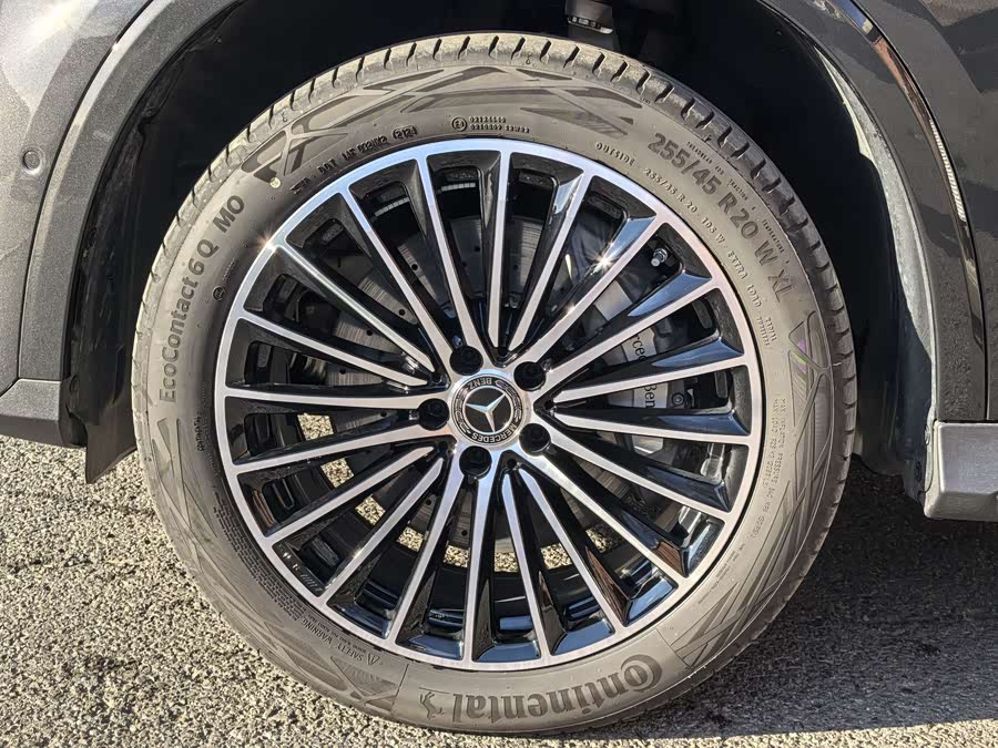 Mercedes-Benz GLC Coupe 2025 car image #9