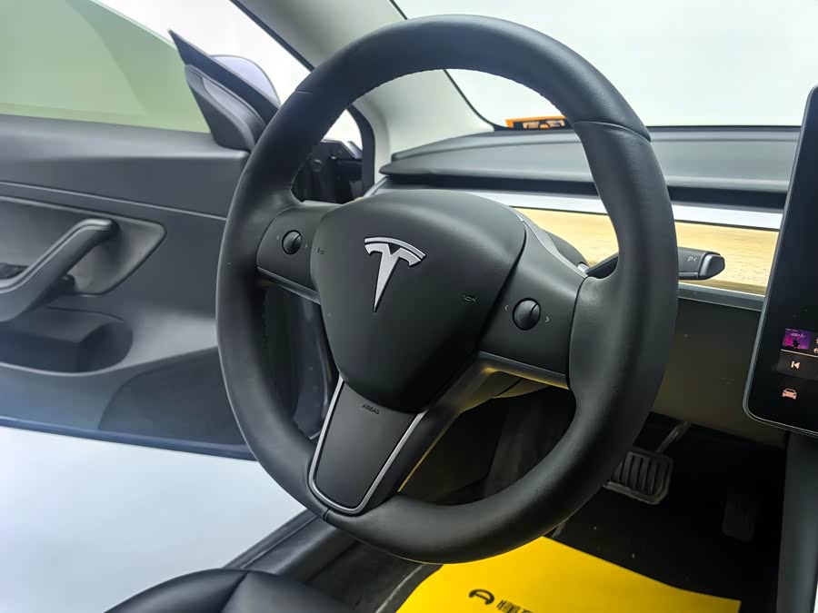 Tesla Model Y 2022 #9 Tesla Model Y 2022 car image #9