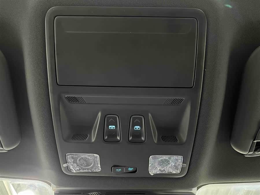 Ford Mondeo 2024 car image #9