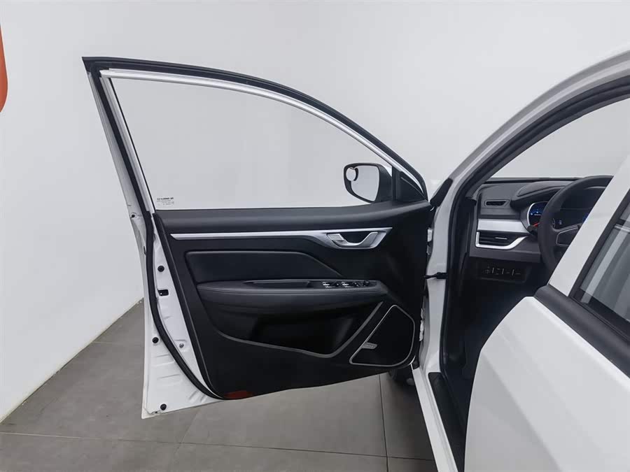 GEELY Vision 2021 car image #9