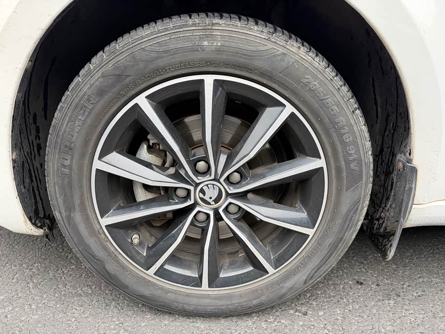 斯柯达 明锐 2017 汽车图片 #9