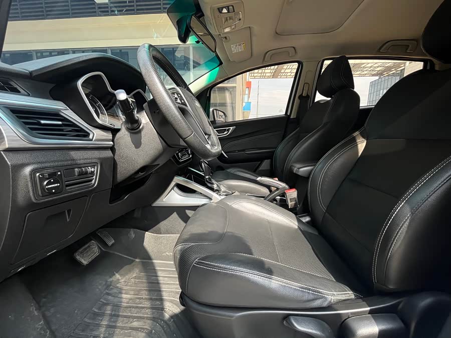 Vision X3 2018 car image #9