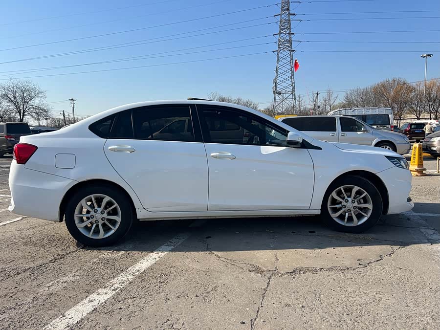 Soueast A5 Wing Dance 2020 #9 Soueast A5 Wing Dance 2020 car image #9