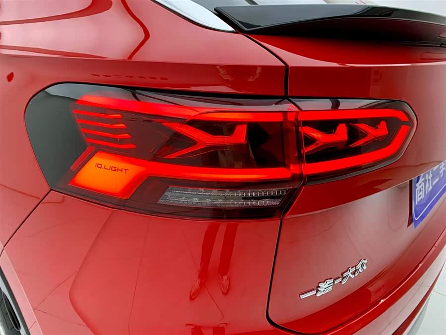 Volkswagen Tayron X 2020 car image #9