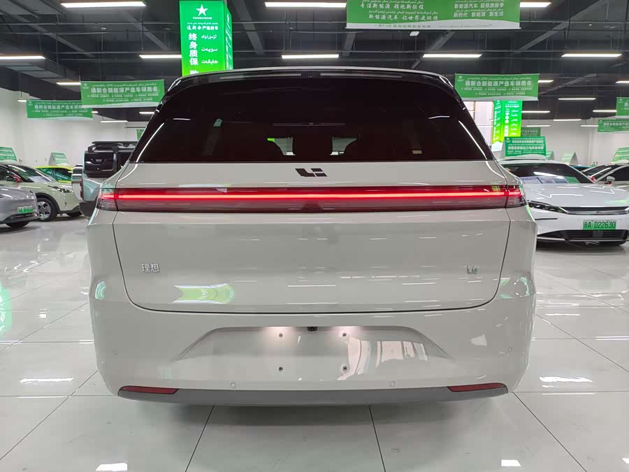 Li L6 2025 imagen de coche #9