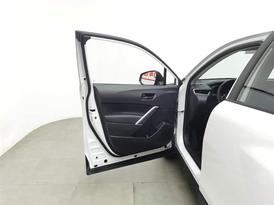 Toyota Corolla Cross 2024 car image #9