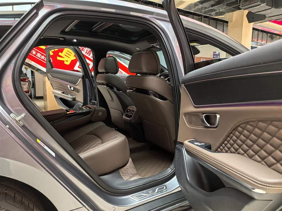 BYD Han 2022 car image #9