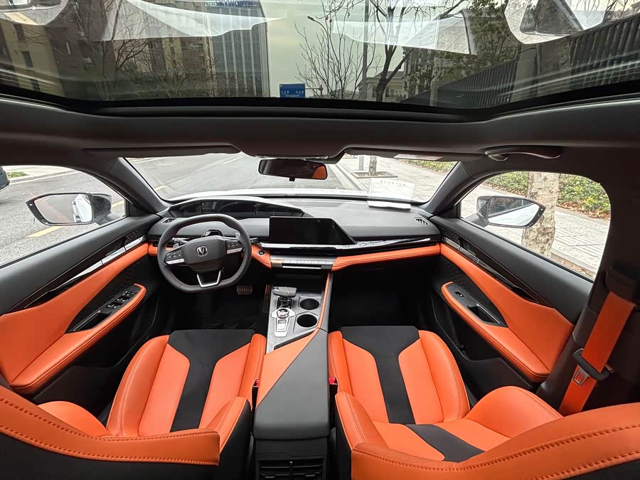 Changan UNI-V 2023 car image #9
