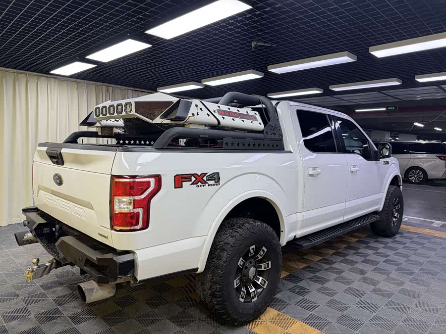 Ford Edge 2021 car image #9