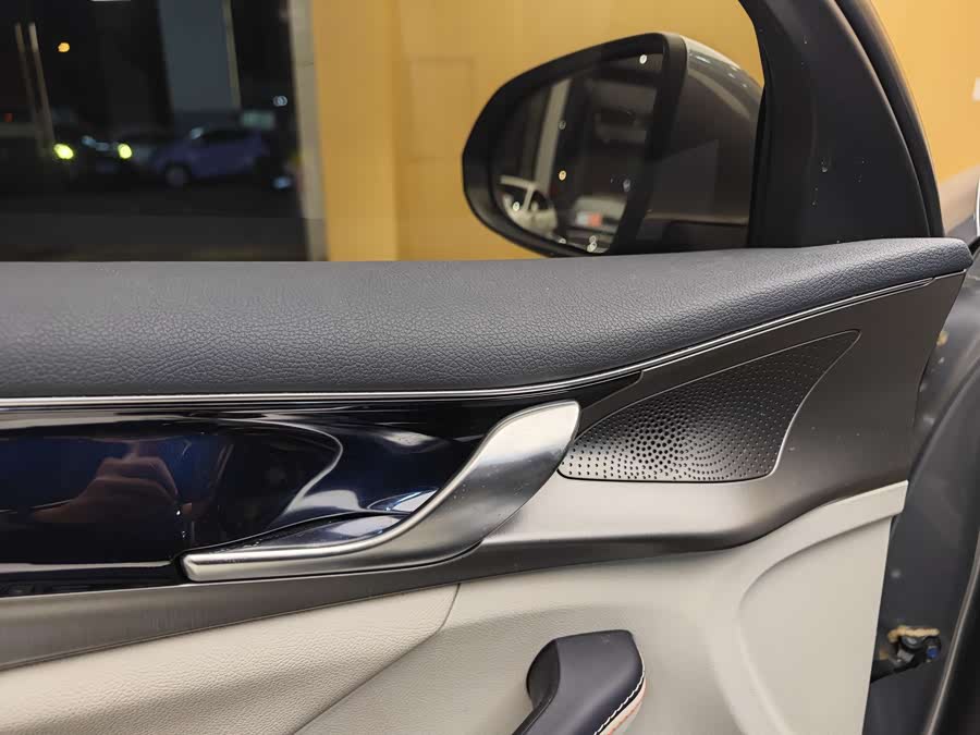 BYD Qin Plus 2022 #9 BYD Qin Plus 2022 car image #9